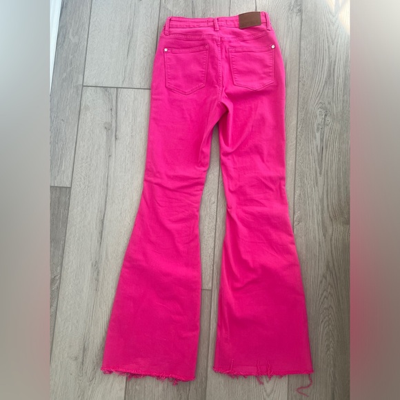 Judy Blue Bootleg Pants - Picture 3 of 6